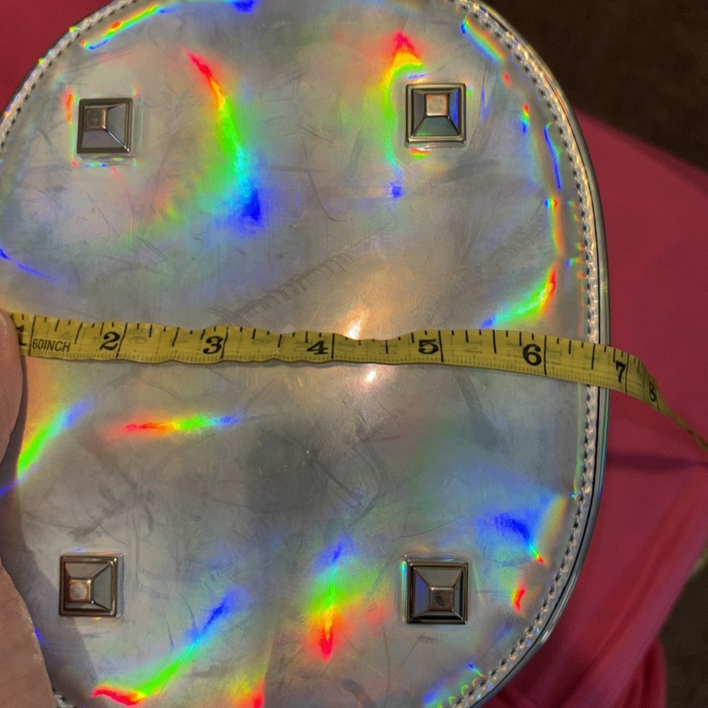 Kendall & kylie Holographic Bucket Bag - Picture 13 of 15